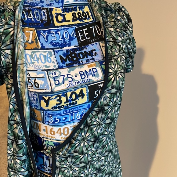 BCBGMaxAzria Green Wrap Dress – Size Small (S) - Picture 10 of 13